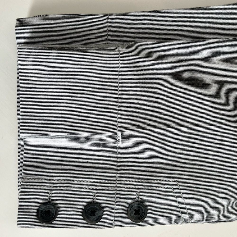 Charter Club Gray Pinstripe Cropped Cotton Blend Pants Size 8 - Picture 13 of 13